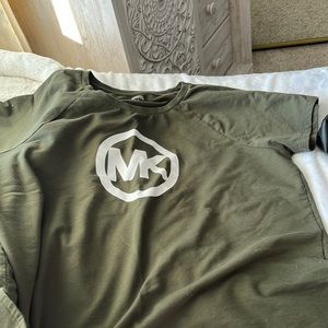 Michael kors tshirt